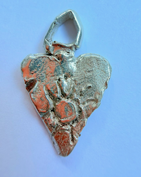 Pin Verão, Coração